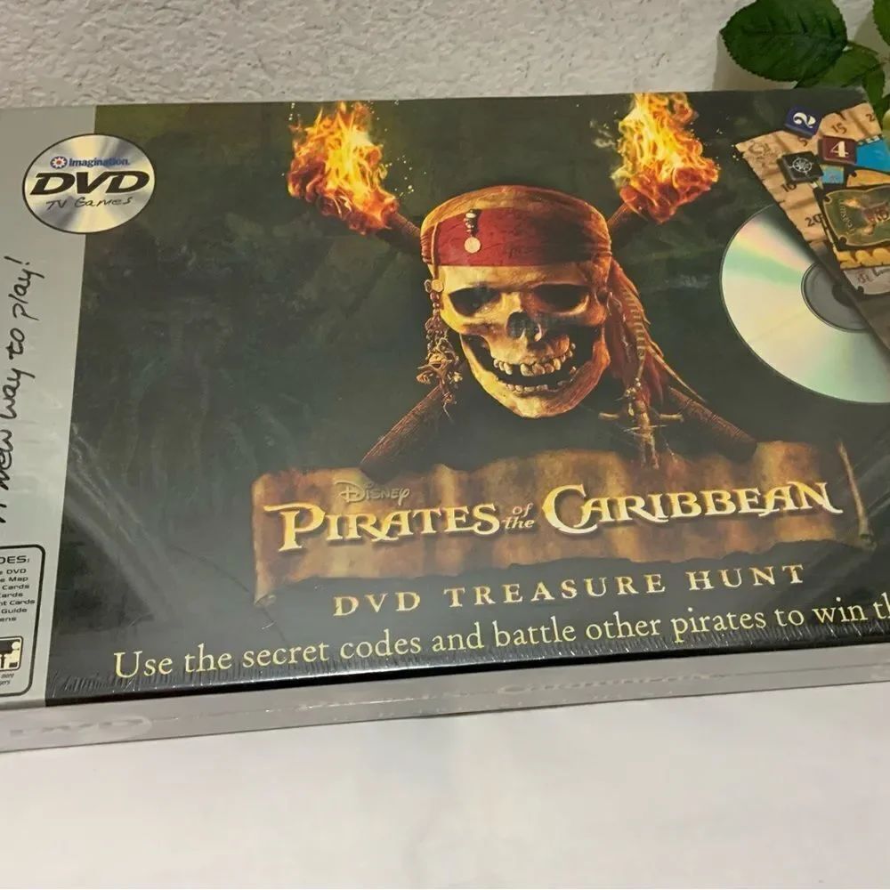 Disney Pirates Of The Caribbean DVD Treasure Hunt Game Imagination Sealed
